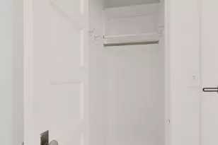 107 1/2 Dean St, Woodstock, IL 60098 - Photo 16