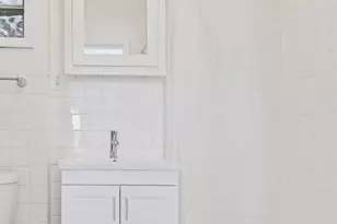 107 1/2 Dean St, Woodstock, IL 60098 - Photo 14