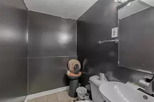 1138 E 151st St, Dolton, IL 60419 - Photo 22