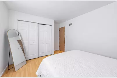 1138 E 151st Street, Dolton, IL 60419 - Photo 14