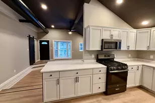 [Address not provided], Champaign, IL 61822 - Photo 8