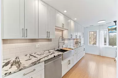 1000 Deerfield Road #204, Highland Park, IL 60035 - Photo 6