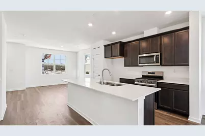 557 Yosemite Way, Mundelein, IL 60060 - Photo 6