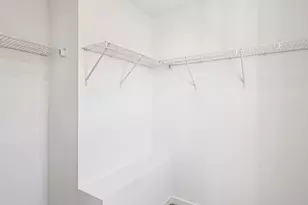 557 Yosemite Wy, Mundelein, IL 60060 - Photo 16