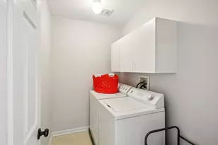 3307 St Michel Ct, Saint Charles, IL 60175 - Photo 16