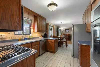 820 Sudbury Court, Schaumburg, IL 60193 - Photo 10