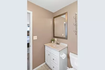 103 Fir Street, Lake in the Hills, IL 60156 - Photo 14