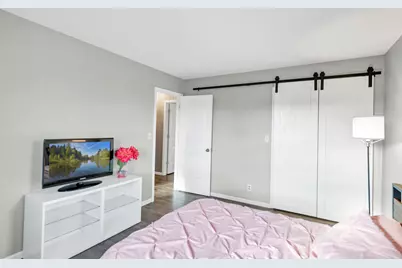 103 Fir Street, Lake in the Hills, IL 60156 - Photo 16