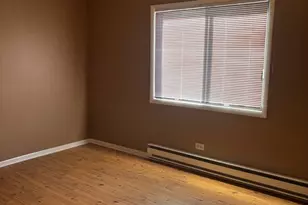 6323 W 64th Pl, Chicago, IL 60638 - Photo 8