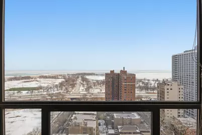 4343 N Clarendon Avenue #2210, Chicago, IL 60613 - Photo 12