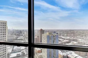 5415 N Sheridan Rd, Chicago, IL 60640 - Photo 10