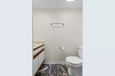 1725 Pickwick Lane, Glenview, IL 60026 - Photo 6