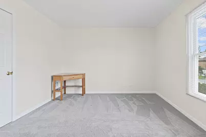 1725 Pickwick Lane, Glenview, IL 60026 - Photo 22