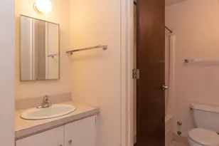 622 W Wellington Ave, Chicago, IL 60657 - Photo 18