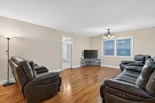 495 8th St, Chicago Heights, IL 60411 - Photo 4
