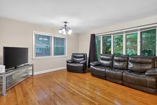 495 8th St, Chicago Heights, IL 60411 - Photo 6