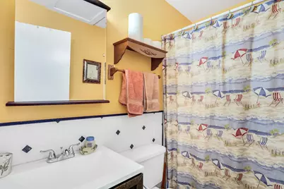 32 Montego Colony #6, Fox Lake, IL 60020 - Photo 12