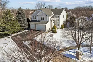 7 Crescent Ct, Streamwood, IL 60107 - Photo 32