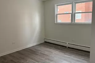 10320 Mansfield Ave, Oak Lawn, IL 60453 - Photo 10