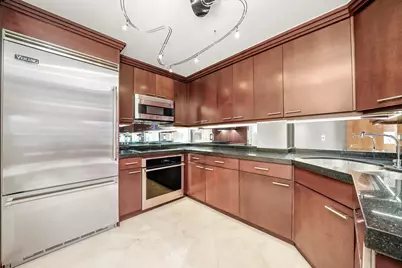 401 E Ontario Street #4206, Chicago, IL 60611 - Photo 24