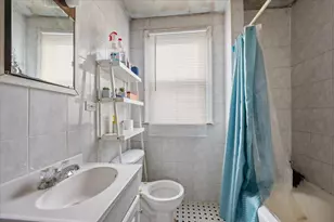 5454 W Parker Ave, Chicago, IL 60639 - Photo 12