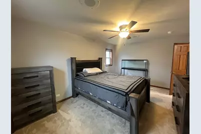 1300 Wolff Avenue, Elgin, IL 60123 - Photo 12