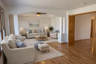 2951 Old Glory Dr, Yorkville, IL 60560 - Photo 8