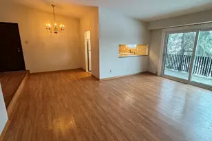 13933 James Dr, Crestwood, IL 60418 - Photo 2