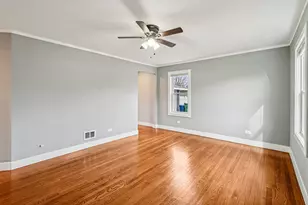8608 Lavergne Ave, Burbank, IL 60459 - Photo 2