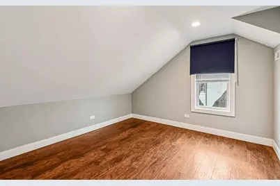 8608 Lavergne Avenue, Burbank, IL 60459 - Photo 16