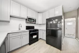 3328 S Damen Ave, Chicago, IL 60608 - Photo 14