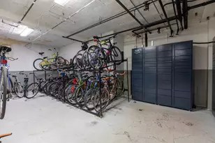 1140 N La Salle Dr, Chicago, IL 60610 - Photo 30