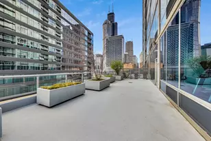 611 S Wells St, Chicago, IL 60607 - Photo 42