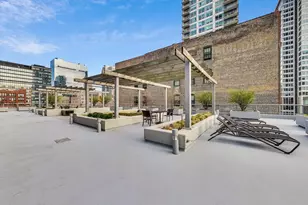 611 S Wells St, Chicago, IL 60607 - Photo 38