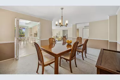 2000 Chestnut Avenue #103, Glenview, IL 60025 - Photo 10