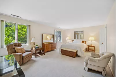 2000 Chestnut Avenue #103, Glenview, IL 60025 - Photo 16