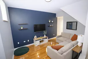 4452 S University Ave, Chicago, IL 60653 - Photo 16