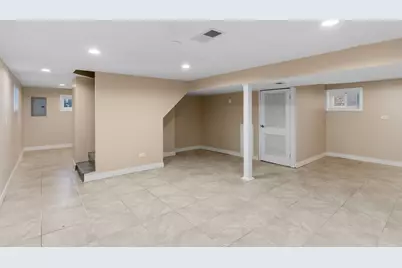 5345 N Neva Avenue, Chicago, IL 60656 - Photo 28