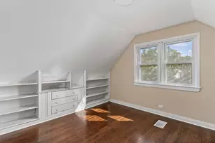 5345 N Neva Ave, Chicago, IL 60656 - Photo 18