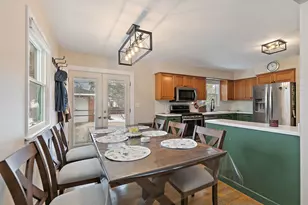 925 S Chestnut Ave, Arlington Heights, IL 60005 - Photo 6