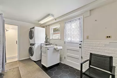 925 S Chestnut Avenue, Arlington Heights, IL 60005 - Photo 18