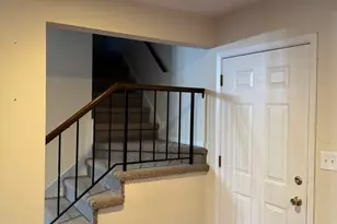 [Address not provided], Buffalo Grove, IL 60089 - Photo 10