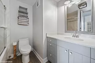 505 N Lake Shore Dr, Chicago, IL 60611 - Photo 8