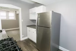 629 W Cornelia Ave, Chicago, IL 60657 - Photo 4