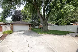 9808 S 51st Ave, Oak Lawn, IL 60453 - Photo 24