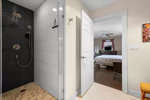 141 Kainer Ave, Barrington, IL 60010 - Photo 18