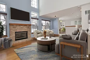 10584 Scott Dr, Huntley, IL 60142 - Photo 4