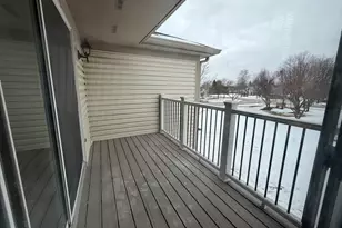 1744 Chesapeake Ln, Schaumburg, IL 60193 - Photo 16