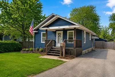 205 S Margaret Street, Joliet, IL 60436 - Photo 2