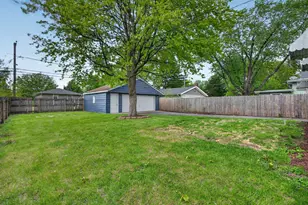 205 S Margaret St, Joliet, IL 60436 - Photo 18